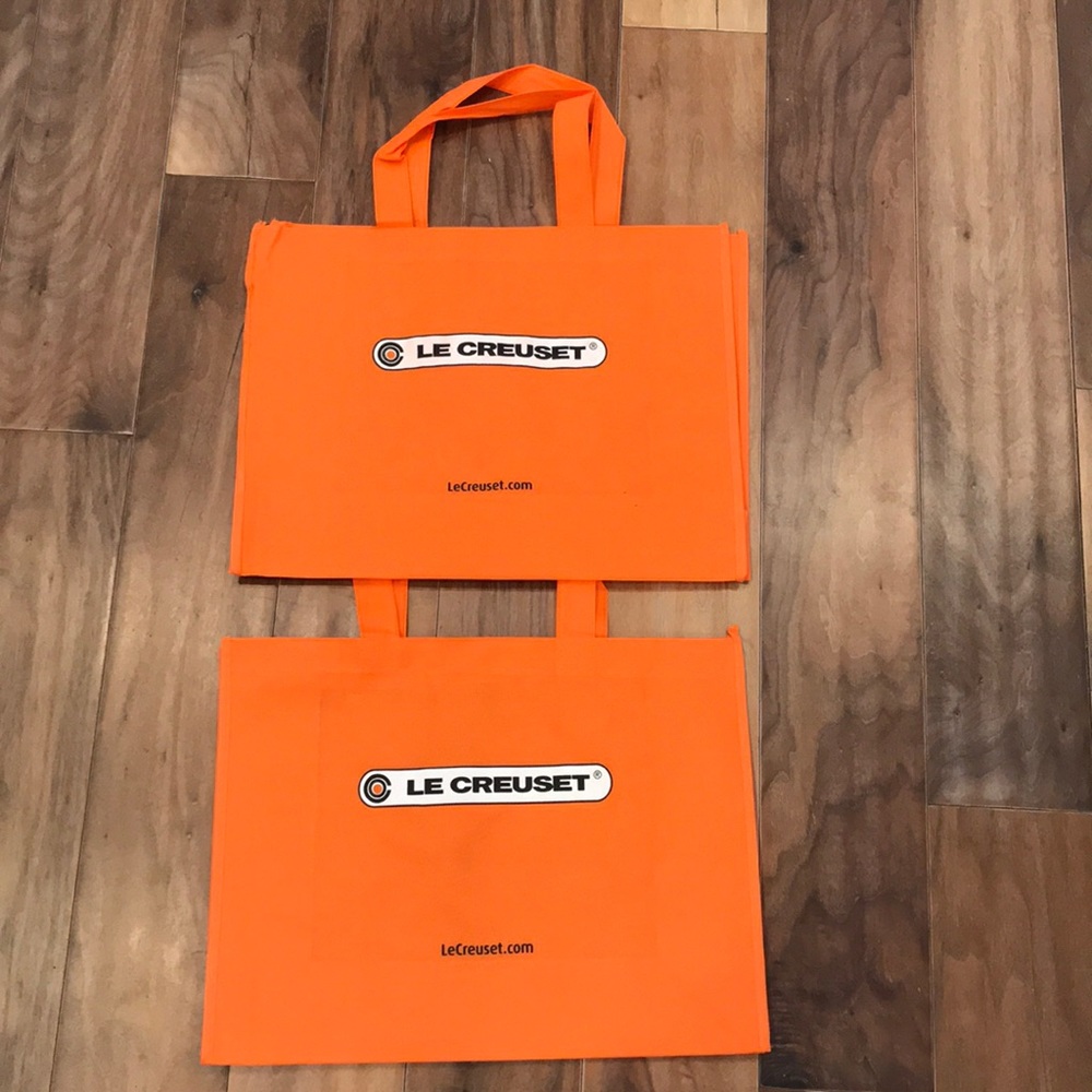 LE CREUSET bags (2)